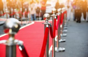 red carpet with celebrities with dental implants